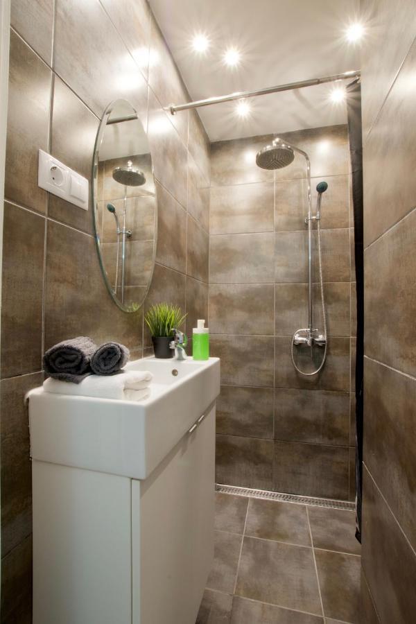 בודפשט Standard Apartment By Hi5 - Nagysandor Street מראה חיצוני תמונה